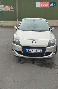 Мінівен Renault Scenic 2009 в 
