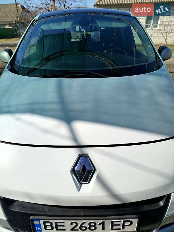 Мінівен Renault Scenic 2011 в Ізмаїлі