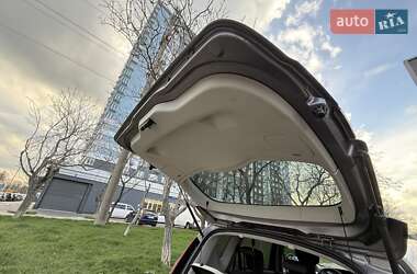 Минивэн Renault Scenic 2011 в 