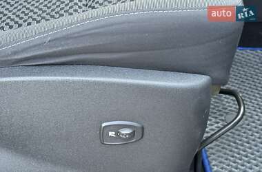 Минивэн Renault Scenic 2011 в 