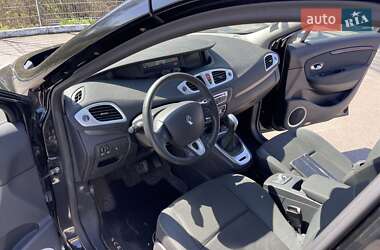 Минивэн Renault Scenic 2010 в 