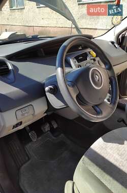 Минивэн Renault Scenic 2007 в 
