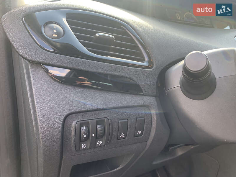 Мінівен Renault Scenic 2012 в Луцьку