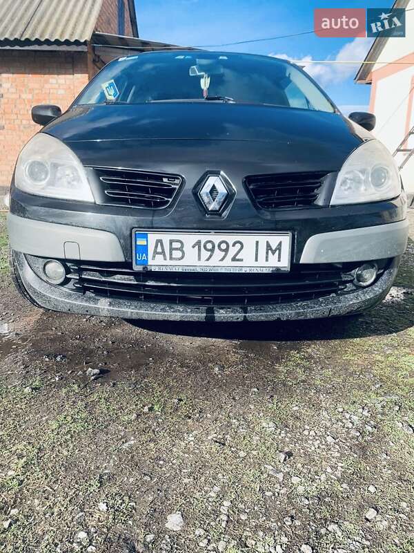 Минивэн Renault Scenic 2006 в Калиновке