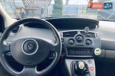 Минивэн Renault Scenic 2006 в Калиновке