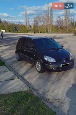 Минивэн Renault Scenic 2003 в 