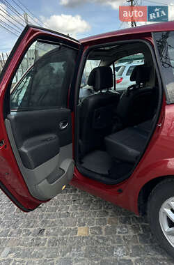 Минивэн Renault Scenic 2009 в 