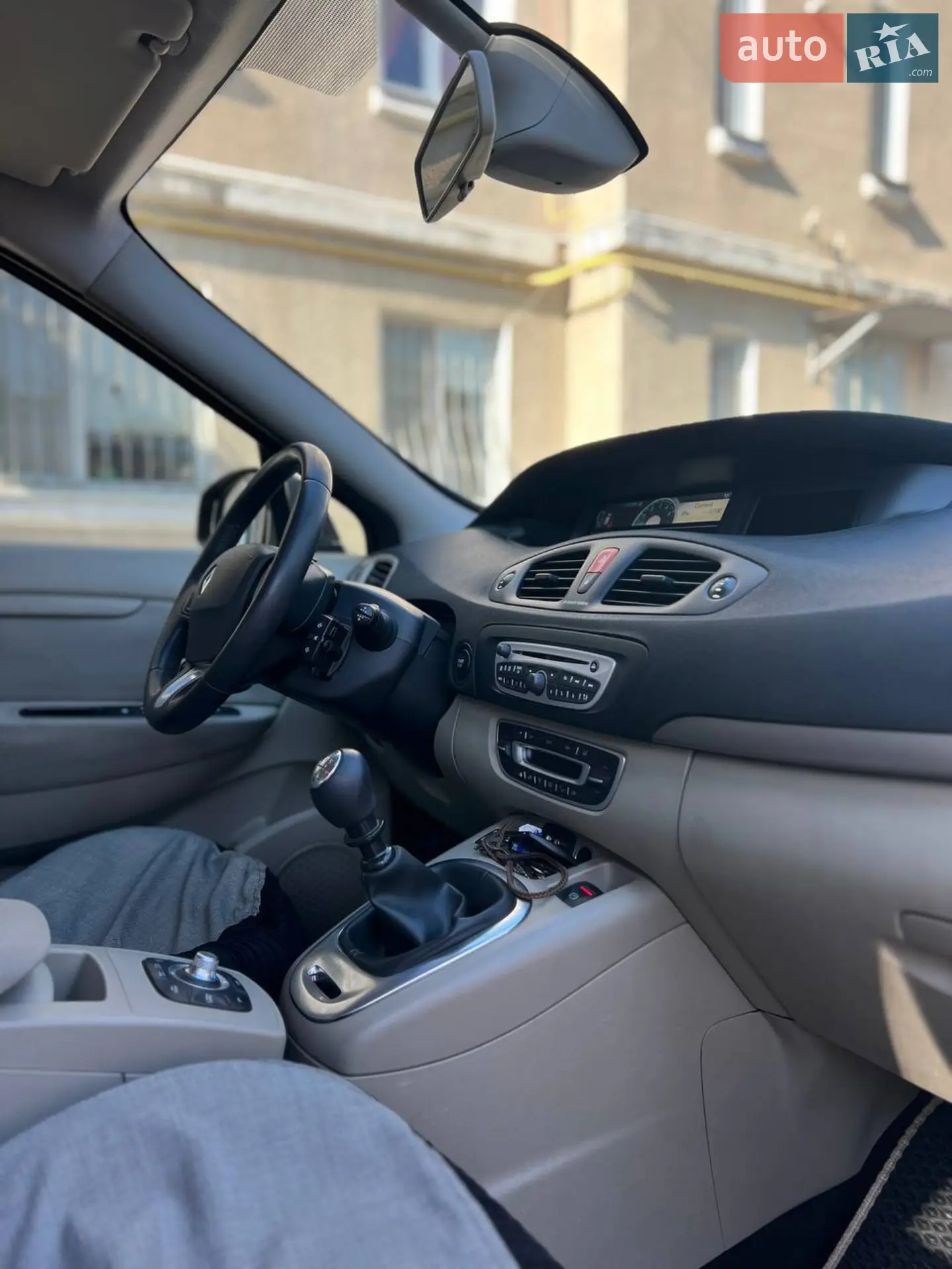2011 Renault Scenic - мініатюра 17