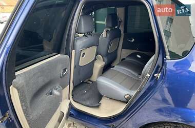 Минивэн Renault Scenic 2003 в 
