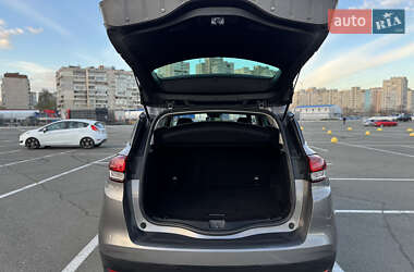 Минивэн Renault Scenic 2021 в 