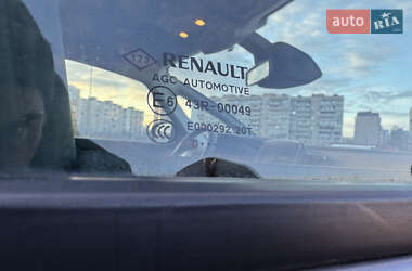 Минивэн Renault Scenic 2021 в 