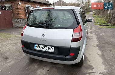 Минивэн Renault Scenic 2004 в 
