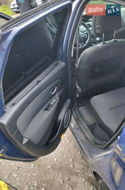 Минивэн Renault Scenic 2010 в 