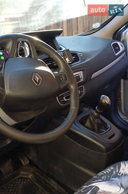 Мінівен Renault Scenic 2014 в 