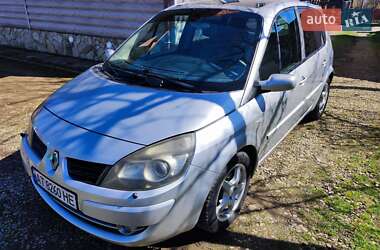 Минивэн Renault Scenic 2009 в 