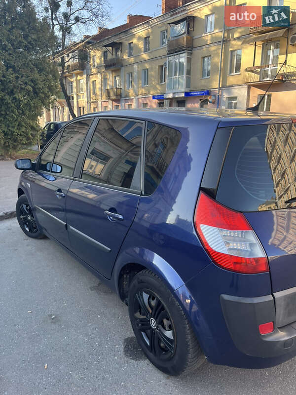 Минивэн Renault Scenic 2005 в Полтаве