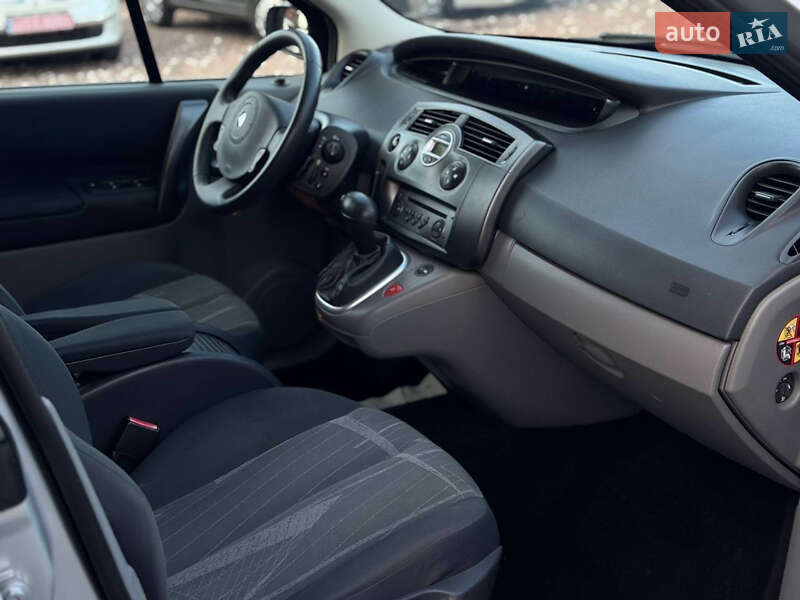 Минивэн Renault Scenic 2006 в Дрогобыче фото 24 Минивэн Renault Scenic 2006 в Дрогобыче