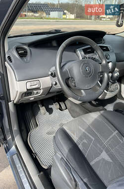 Минивэн Renault Scenic 2006 в 