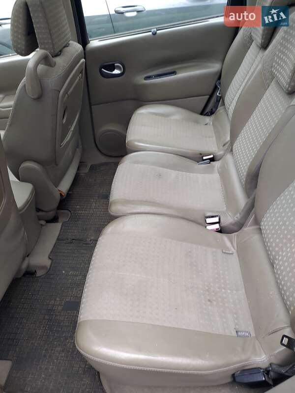 Минивэн Renault Scenic 2004 в Пустомытах