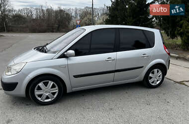 Минивэн Renault Scenic 2005 в 