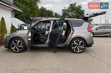 Мінівен Renault Scenic 2017 в 