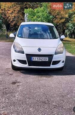 Мінівен Renault Scenic 2010 в Києві