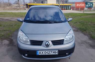Минивэн Renault Scenic 2004 в 
