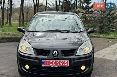 Минивэн Renault Scenic 2007 в 