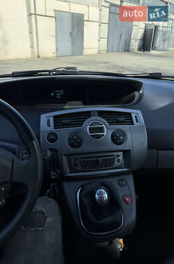 Минивэн Renault Scenic 2008 в 