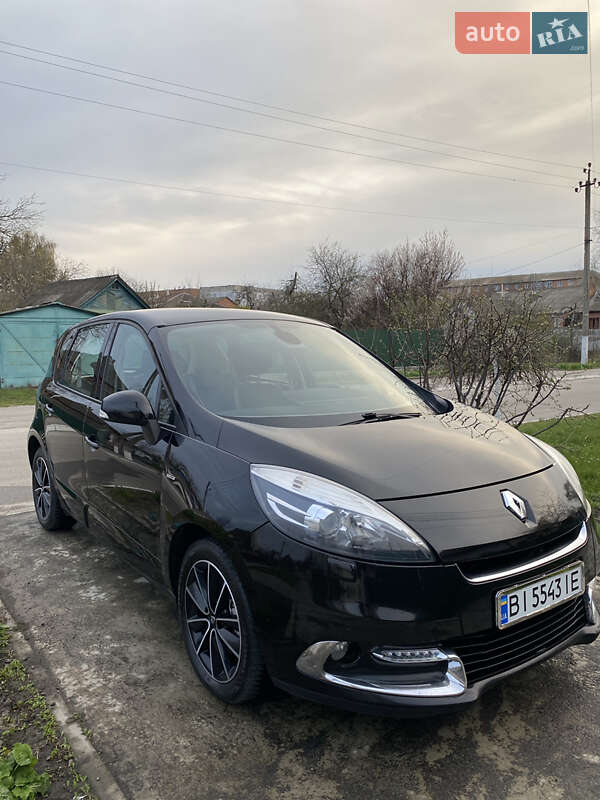 Мінівен Renault Scenic 2012 в Хоролі