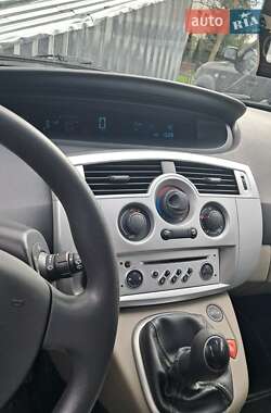 Мінівен Renault Scenic 2006 в 