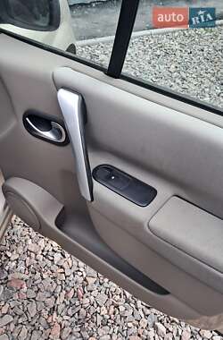 Мінівен Renault Scenic 2006 в 