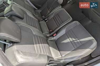 Минивэн Renault Scenic 2015 в 