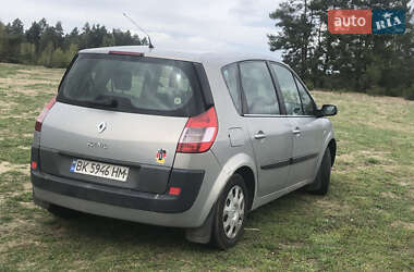Минивэн Renault Scenic 2005 в 