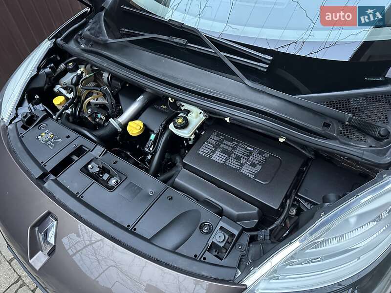 Мінівен Renault Scenic 2010 в Запоріжжі