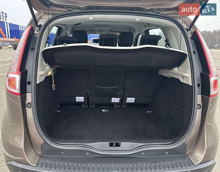 Мінівен Renault Scenic 2010 в Запоріжжі