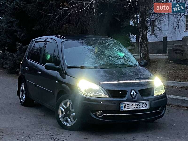 Минивэн Renault Scenic 2008 в Днепре