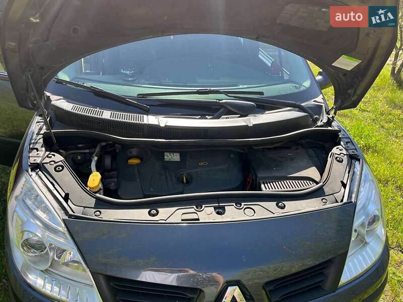 Минивэн Renault Scenic 2008 в Днепре
