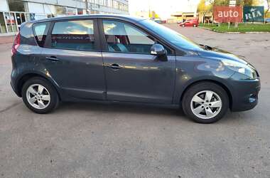 Мінівен Renault Scenic 2010 в Чернігові
