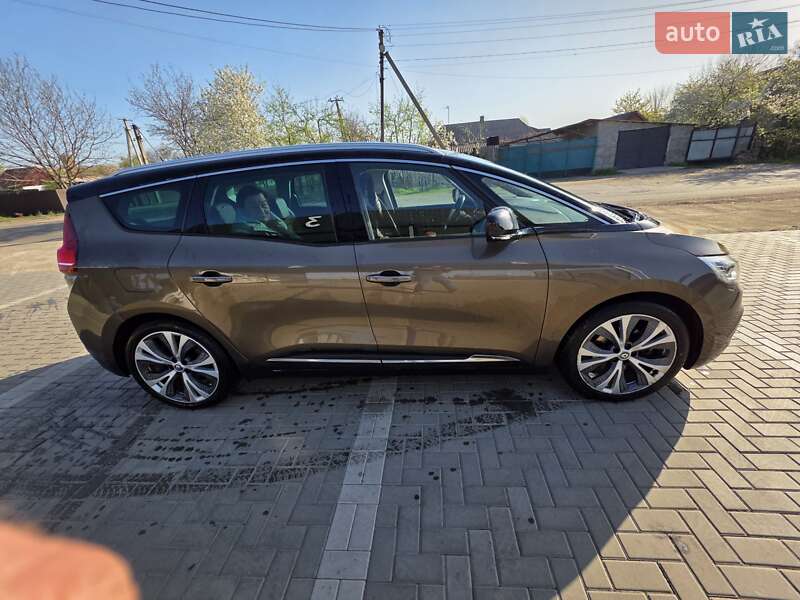 Минивэн Renault Scenic 2016 в Южноукраинске