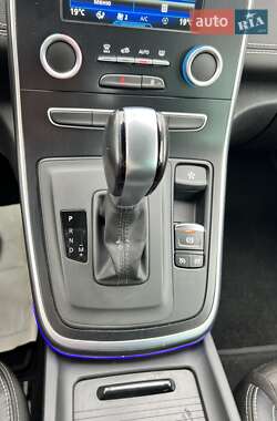 Минивэн Renault Scenic 2017 в 