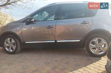 Мінівен Renault Scenic 2013 в 