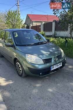 Минивэн Renault Scenic 2005 в 