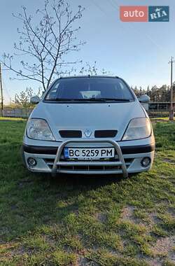 Мінівен Renault Scenic 2003 в Шептицькому