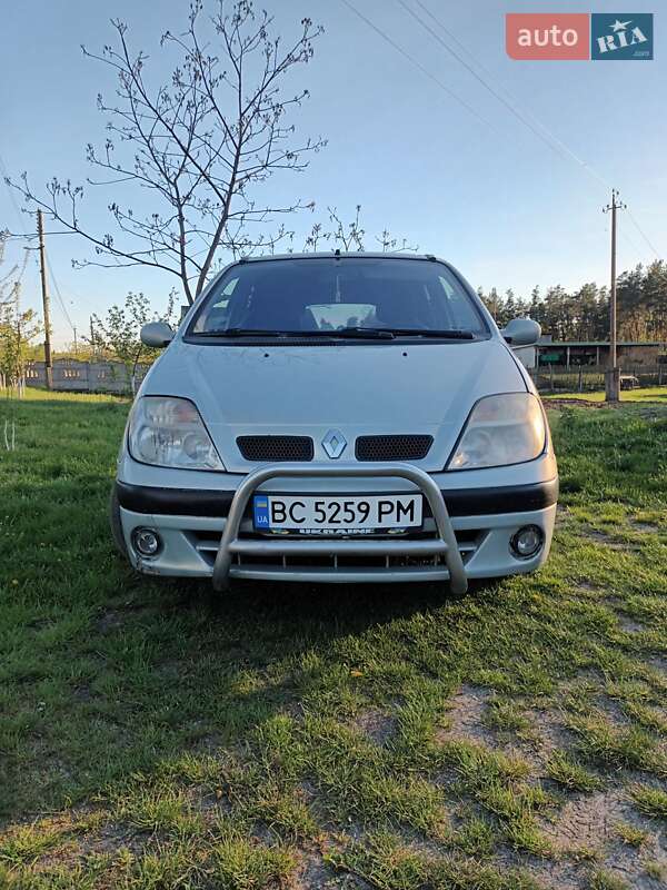 Минивэн Renault Scenic 2003 в Шептицькому
