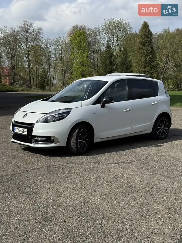 Renault Scenic 2012