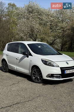 Мінівен Renault Scenic 2012 в 