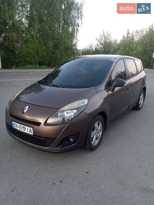 Мінівен Renault Scenic 2009 в 