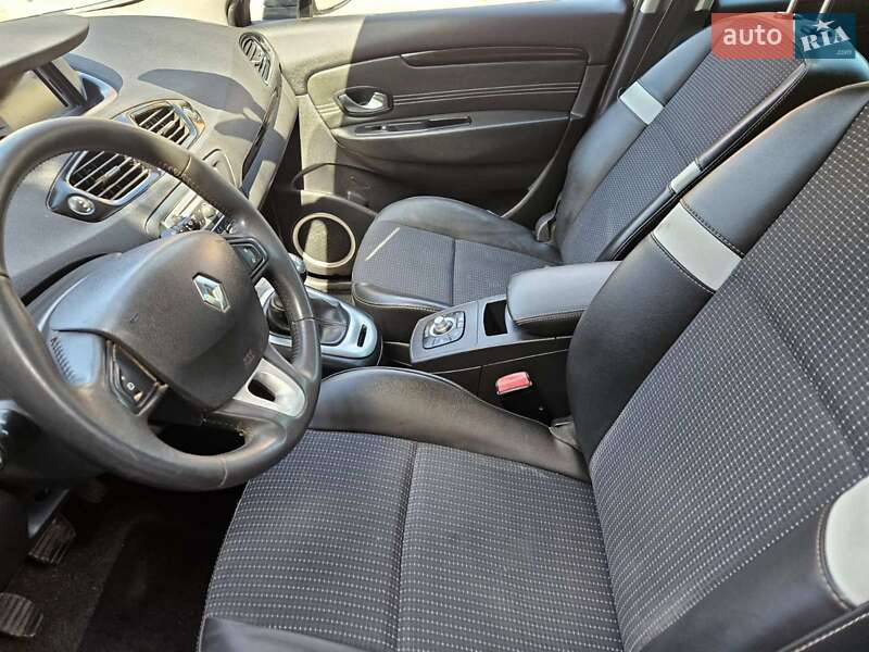 Мінівен Renault Scenic 2012 в Вінниці