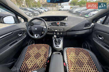 Мінівен Renault Scenic 2011 в 